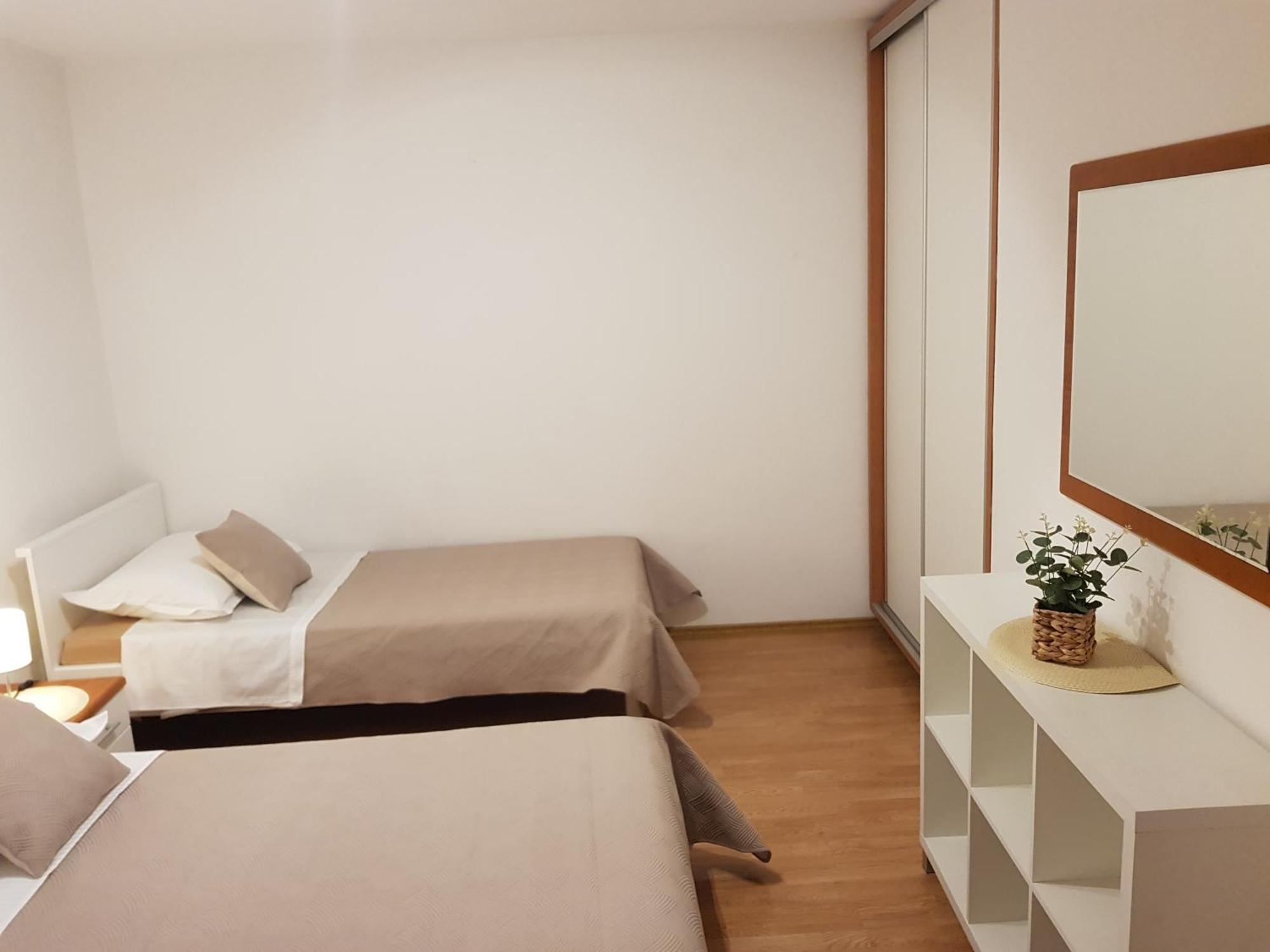 Bed & Breakfast Huljic Χβαρ Εξωτερικό φωτογραφία