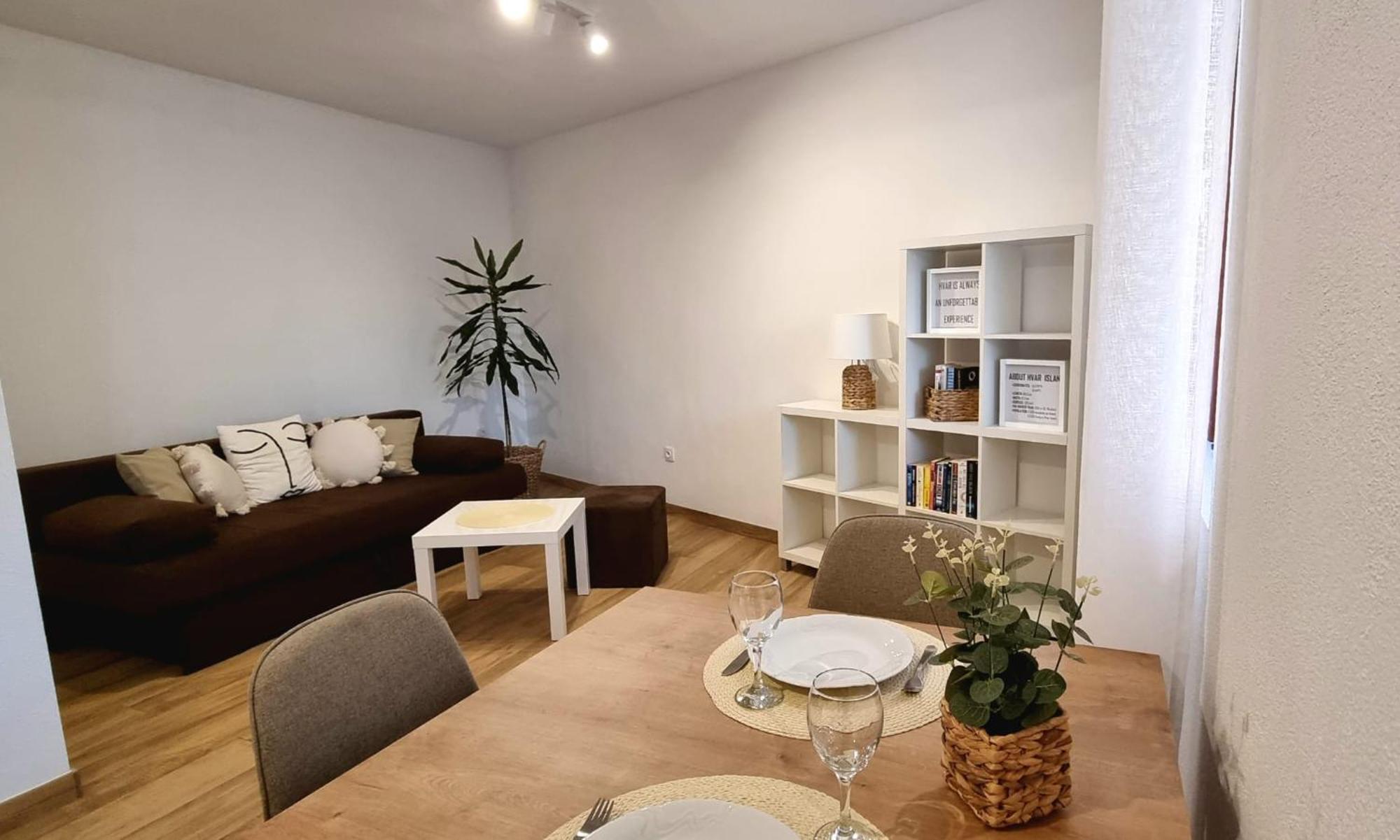 Bed & Breakfast Huljic Χβαρ Εξωτερικό φωτογραφία