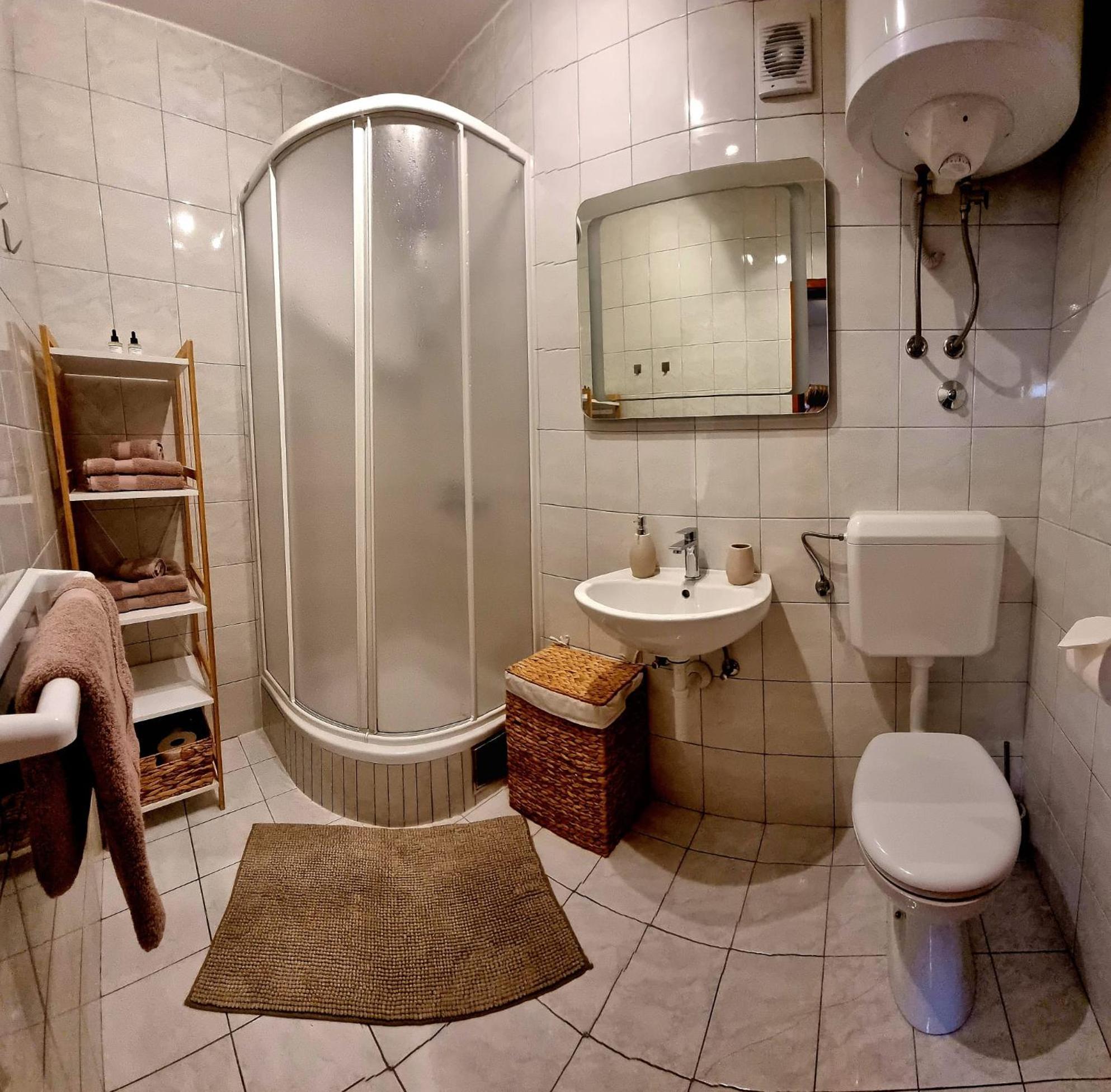 Bed & Breakfast Huljic Χβαρ Εξωτερικό φωτογραφία